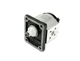 pompa-hydrauliczna-zebata-5-3cm3-grupa-1-typ-europejski-walek-18-przylacza