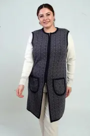 dluga-gladka-kamizelka-z-kieszeniami-i-zamkiem-5xl-5ia