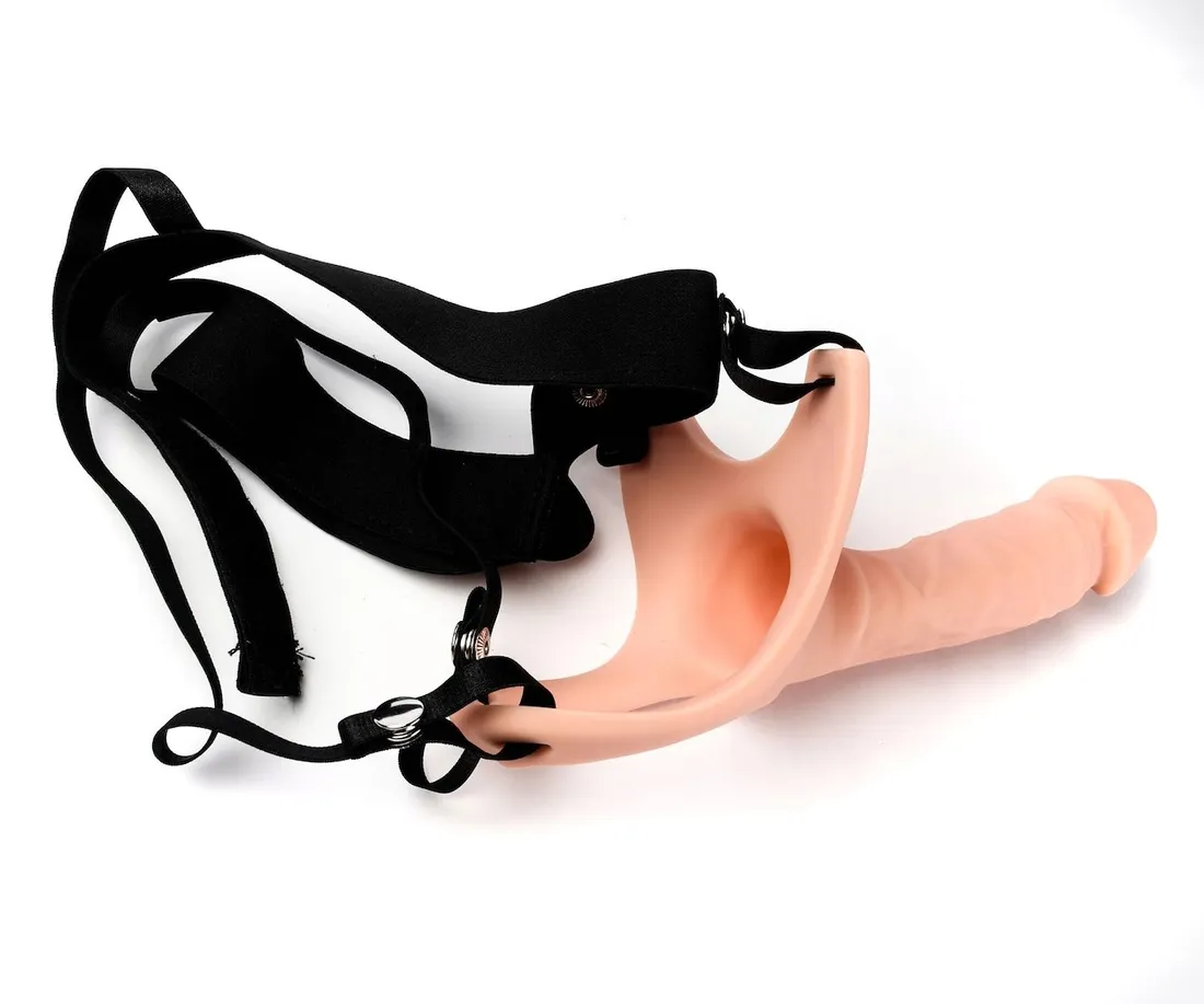 proteza-penisa-strap-on
