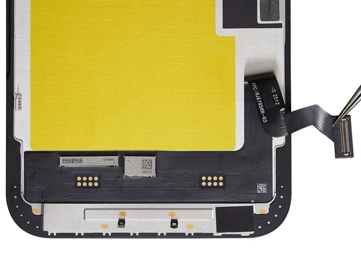 wyswietlacz-oled-soft-do-iphone-15-plus-rodzaj-wyswietlacza-oled