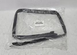 nowa-oryginalna-uszczelka-maski-toyota-rav4-v-xa50-53395-42080