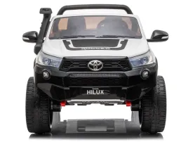 auto-na-akumulator-duza-toyota-hilux-2osoby-pa0250