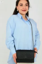 czarna-pikowana-listonoszka-elegancki-model-z-lancuszkiem-5ia