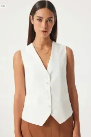 elegancka-gladka-kamizelka-damska-w-stylu-minimalistycznym-36-5ia