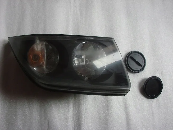 elementy-reflektora-oe-vw-2e0-941-607-producent-czesci-audi-oe