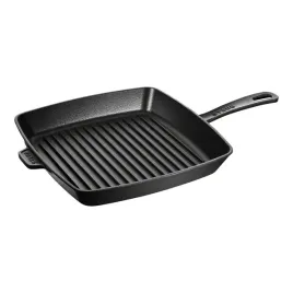patelnia-kwadratowa-zeliwna-grillowa-26-cm-czarna-staub