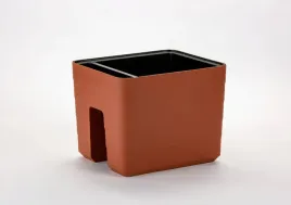 balkonowa-donica-samonawadniajaca-26x30-cynamonowa-urbalive-berberis