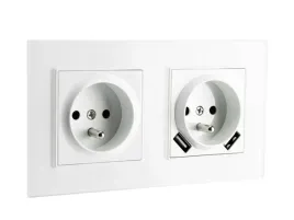 2x-gniazdo-gniazdko-pojedyncze-fi60-2xusb-z-bolcem-uziemieniem-szklane
