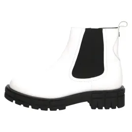 botki-biale-lakierowane-nikita-caprice-rozmiar-40