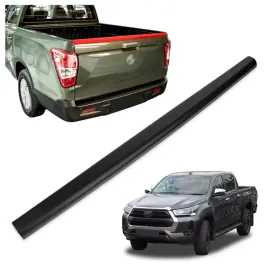 oslona-na-rant-paki-krawedz-burty-do-toyota-hilux-viii-2020-pick-up