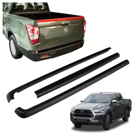 oslona-na-rant-paki-krawedz-burty-do-toyota-hilux-viii-2020-pick-up
