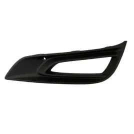 atrapa-zderzaka-z-otworem-na-halogen-prawy-opel-astra-k-2017-2019