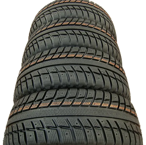 4szt OPONY ZIMOWE 195/55R15 komplet 195 55 15 przyczepność na śniegu (3PMSF)