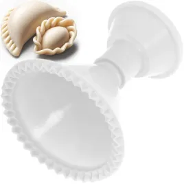 pieroznica-wykrawacz-forma-do-wycinania-pierogow-i-uszek-3w1-primpol