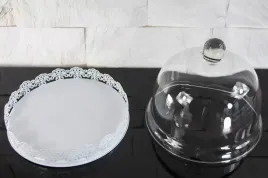 patera-biala-z-kloszem-20-cm