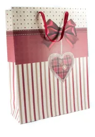 torebka-do-prezentow-serce-55x43x15cm