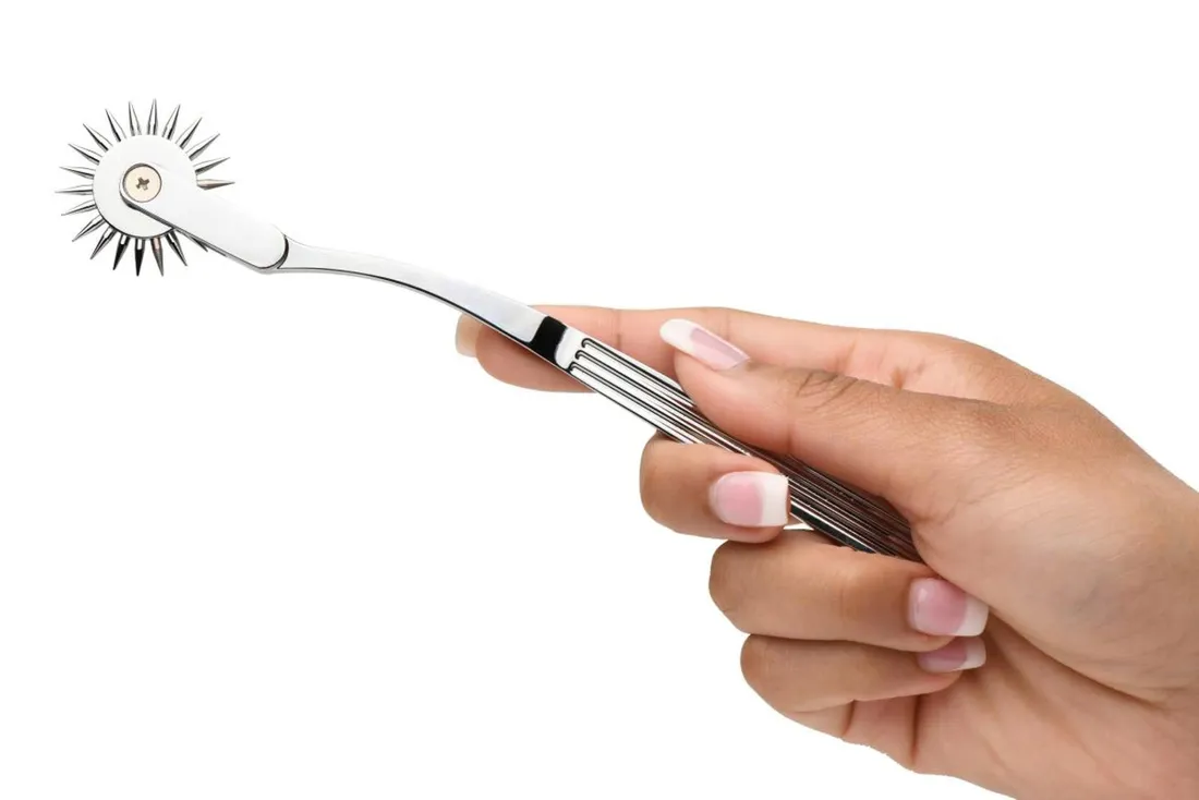 master-series-wartenberg-wheel-silver