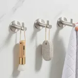 haczyk-qube-model-1-inox-marka-balneo