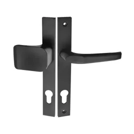 klamka-magnat-czarny-aluminium-do-bram-z-szyldem-dlugim-wkladka