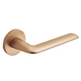 maroko-klamka-rozeta-premium-rozowe-zloto-nowoczesny-design