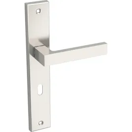 klamka-qubik-satyna-z-szyldem-dlugim-na-klucz-aluminium-classic