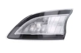 lampa-swiatla-cofania