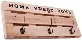 drewniany-wieszak-scienny-home-sweet-home-dekroacja-scienna-wieszaki