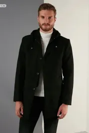 elegancki-czarny-plaszcz-z-kapturem-gladki-i-cieply-xxl-5ia