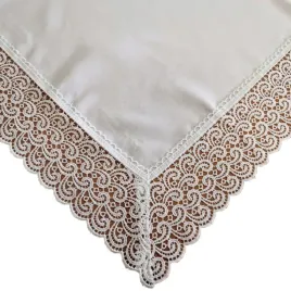 obrus-dekoracyjny-na-stol-140x180-gipiura-wz-001-bialy