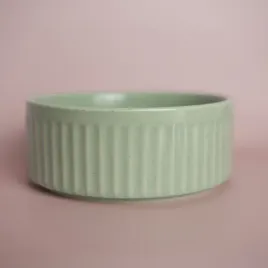 miska-ceramiczna-dla-psa-kota-ryflowana-oliwkowa-127cm-na-karme-wode-400ml
