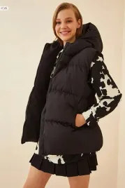 pikowana-damska-kamizelka-z-kapturem-w-stylu-casual-36-5ia