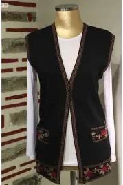 czarna-pikowana-kamizelka-damska-z-azurowymi-kwiatami-xl-5ia