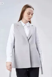 elegancka-szara-kamizelka-zapinana-na-guzik-l-5ia