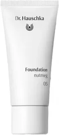 dr-hauschka-plynna-baza-do-makijazu-nr-05-nutmeg-30-ml