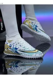 biale-sportowe-buty-z-azurowa-cholewka-i-zlotymi-deta-39-5ia