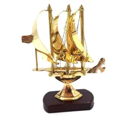 okret-mosiezny-na-podstawie-drewnianej-20-cm-n-4450a