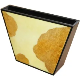 wazon-trapezowy-z-imitacja-siersci-cielaka-bialo-brazowy-28x40-cm