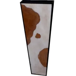 wazon-trapezowy-z-imitacja-siersci-cielaka-bialo-brazowy-51x23-cm