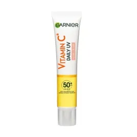 garnier-vitamin-c-rozswietlajacy-fluid-na-dzien-z-filtrem-spf50-blask-40ml