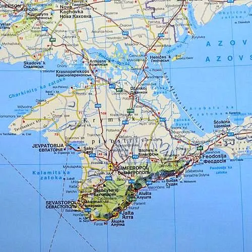 rosja-europa-wschodnia-mapa-scienna-2-strony-okladka-inna