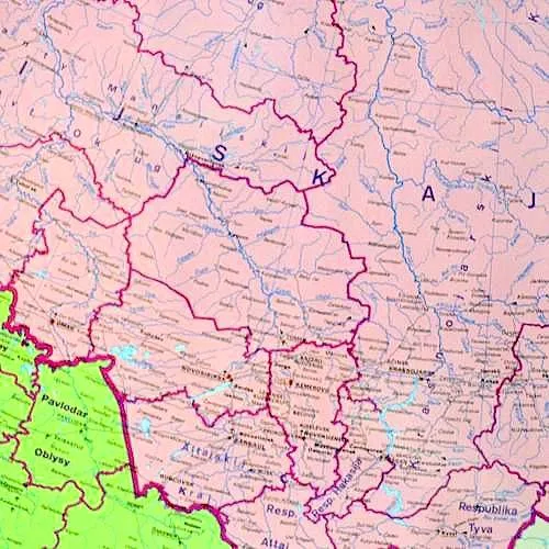 rosja-europa-wschodnia-mapa-scienna-2-strony-stan-nowy-typ-publikacji-mapa-scienna