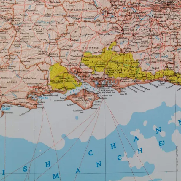 anglia-walia-classic-mapa-scienna-nat-geo-wysokosc-produktu-92-cm