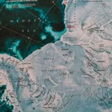 antarktyda-mapa-scienna-ozdobna-national-geographi-jezyk-angielski