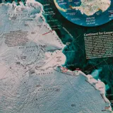 antarktyda-mapa-scienna-ozdobna-national-geographi-typ-publikacji-mapa-scienna