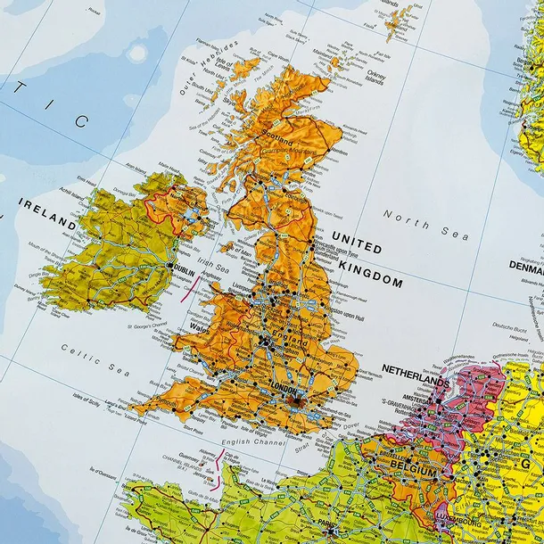 europa-mapa-scienna-polityczna-flagi-ogromna-wysokosc-produktu-119-5-cm