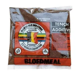 atraktor-marcel-van-den-eynde-bloodmeal-250g