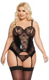 jessica-black-xl