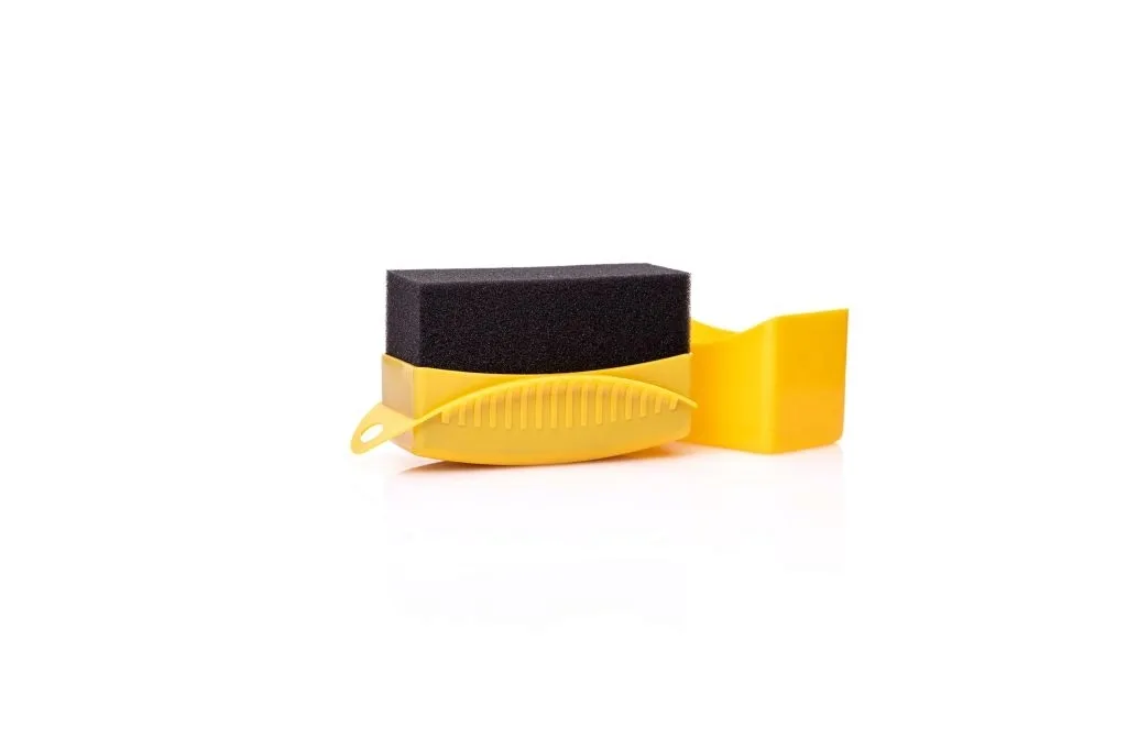 work-stuff-clean-hands-tire-dressing-applicator