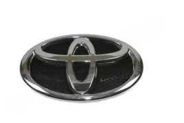 toyota-auris-chromowany-emblemat-logo-przod-75301-02070-oe