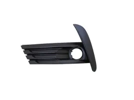 toyota-corolla-kratka-zaslepka-halogenu-zderzaka-lewy-przod-81482-02620-oe